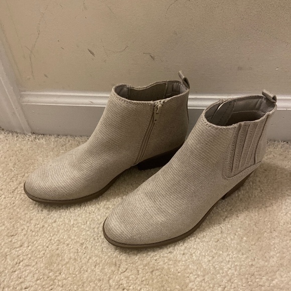 Ankle boot - Picture 1 of 5